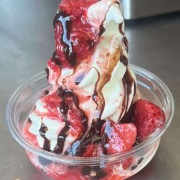DeRango's King's Custard - 05