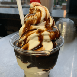 DeRango's King's Custard - 06
