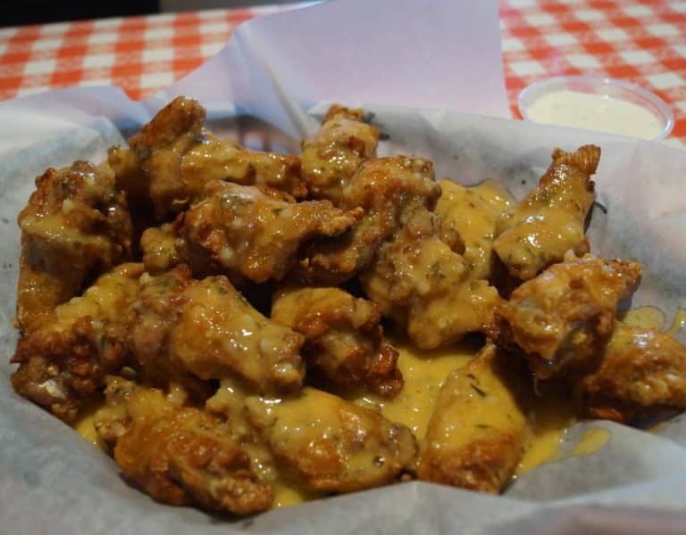 best wings in Kenosha, Kenosha's best wings, the best wings in Kenosha
